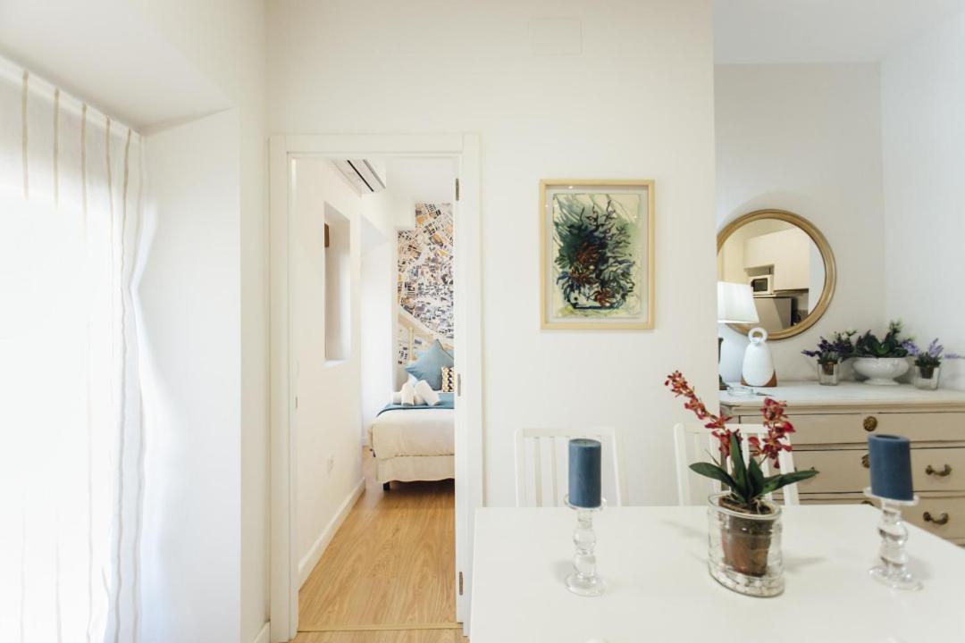Bright And Comfortable- 2D 2B- Conde De Torrejon Seville Exterior photo